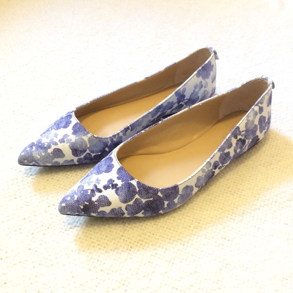 *LAST CHANCE* Blue MICHAEL KORS Flats